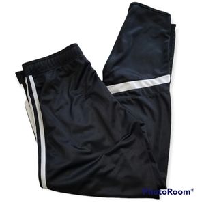 Revoke black and white joggers size medium